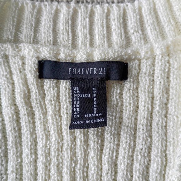 Forever 21 Cream Knit Button Front Sweater Vest Size S | Ribbed Cropped Tank Top - Picture 2 of 4